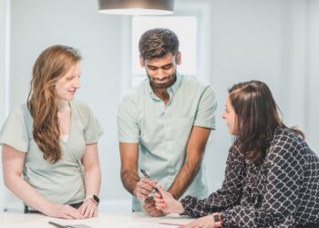 How to Start a Conversation with a Girl